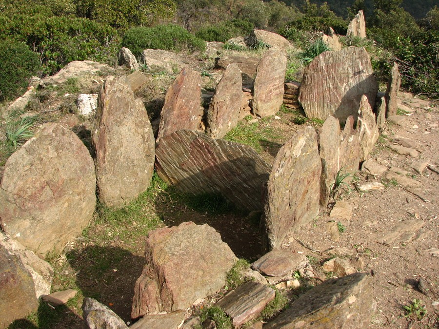 dolmen la londe les maures gautabry