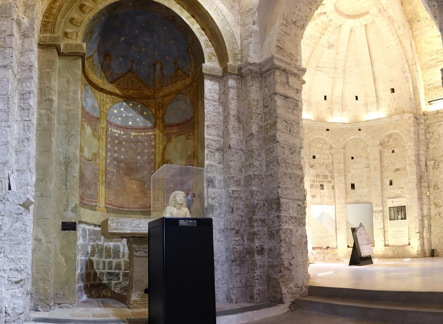 musee archeologie saint raphael ancienne eglise, nef