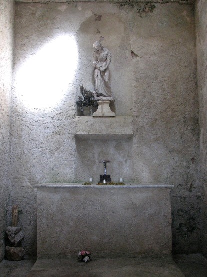 chapelle saint pilon interieur avant restauration