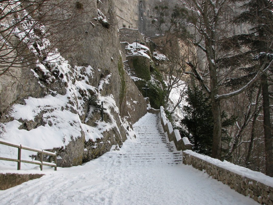 sainte baume grotte marie madeleine