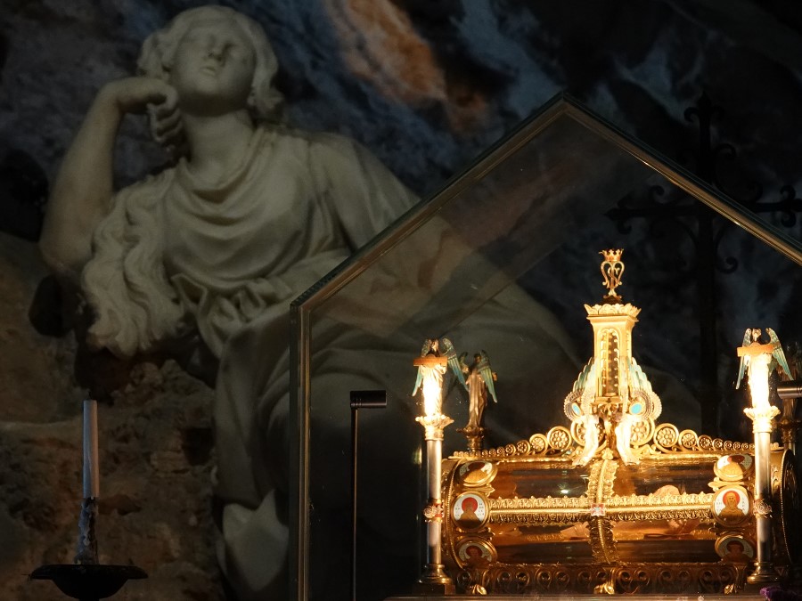reliquaire marie madeleine grotte sainte baume