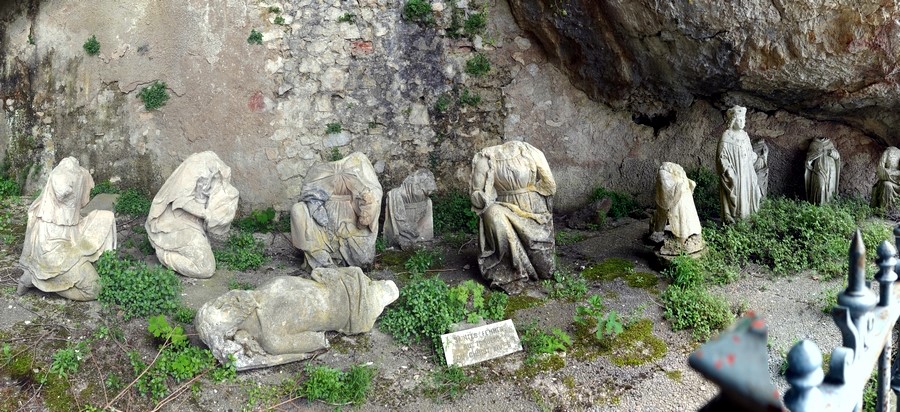 sainte baume saintes femmes tombeau christ XIV siecle