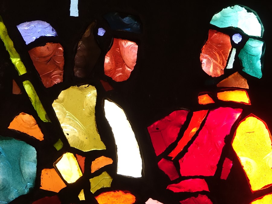 detail vitrail notre dame de consolation hyeres