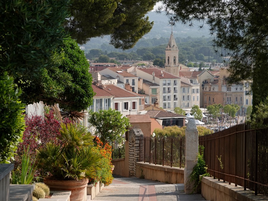 sanary chemin de croix et des oratoires vers chapelle notre dame de pitie