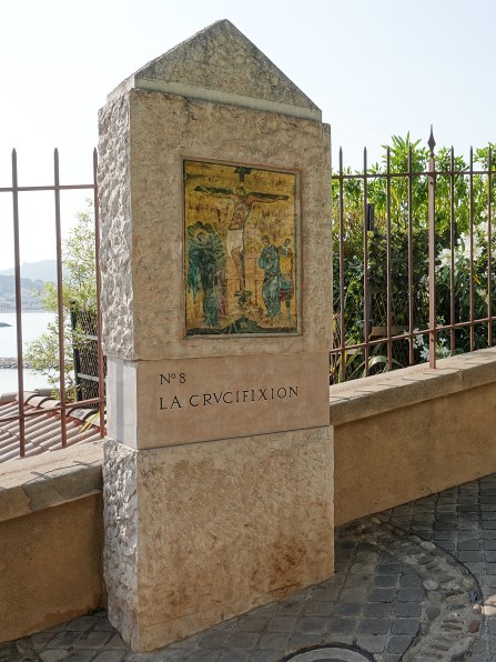 sanary chemin croix oratoire 8 crucifixion