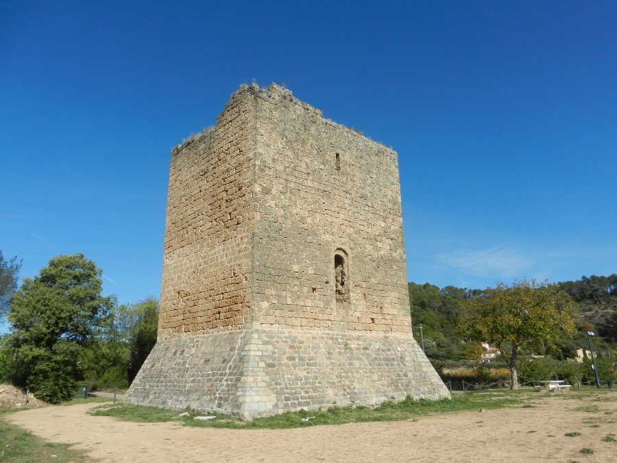 tour cotignac