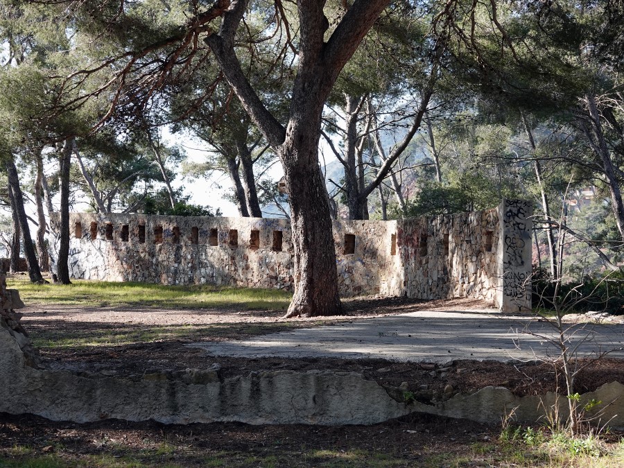 ruines batterie la seyne sur mer fabregas