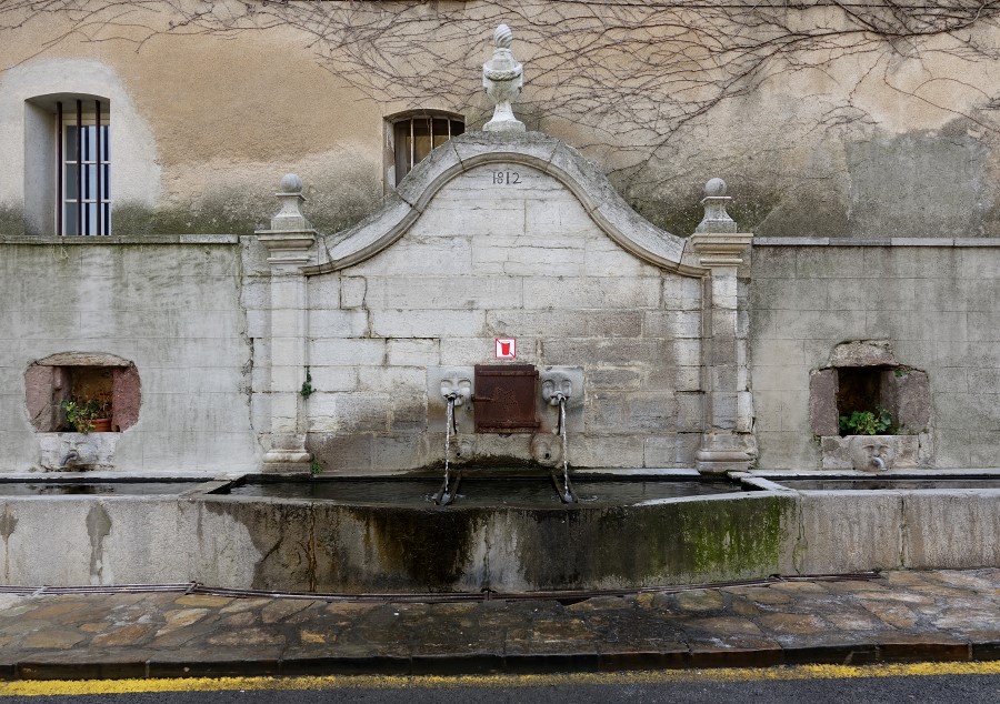fontaine vieille la garde freinet